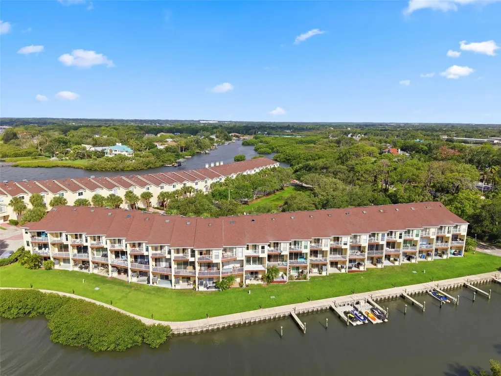 117 Brent Circle Oldsmar FL 34677