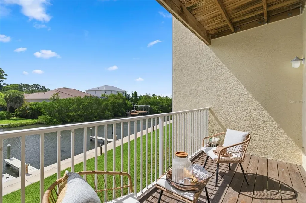 117 Brent Circle Oldsmar FL 34677