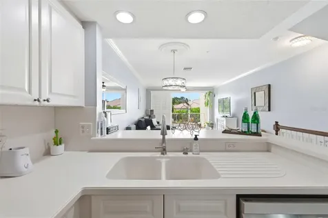 117 Brent Circle Oldsmar FL 34677