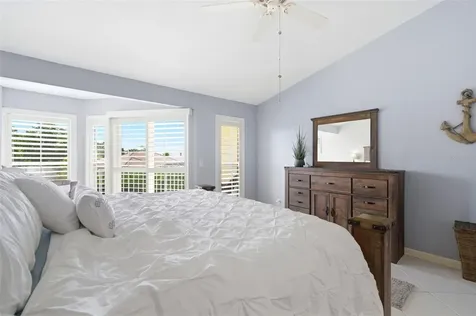 117 Brent Circle Oldsmar FL 34677