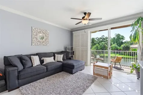 117 Brent Circle Oldsmar FL 34677
