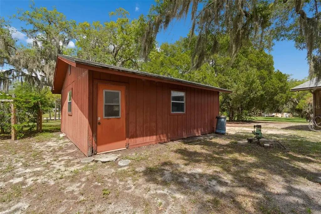 9400 Indale Drive New Port Richey FL 34654
