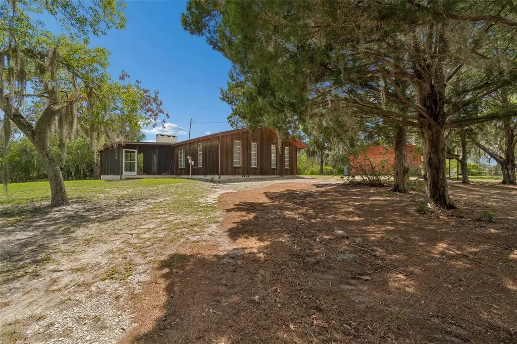9400 Indale Drive New Port Richey FL 34654