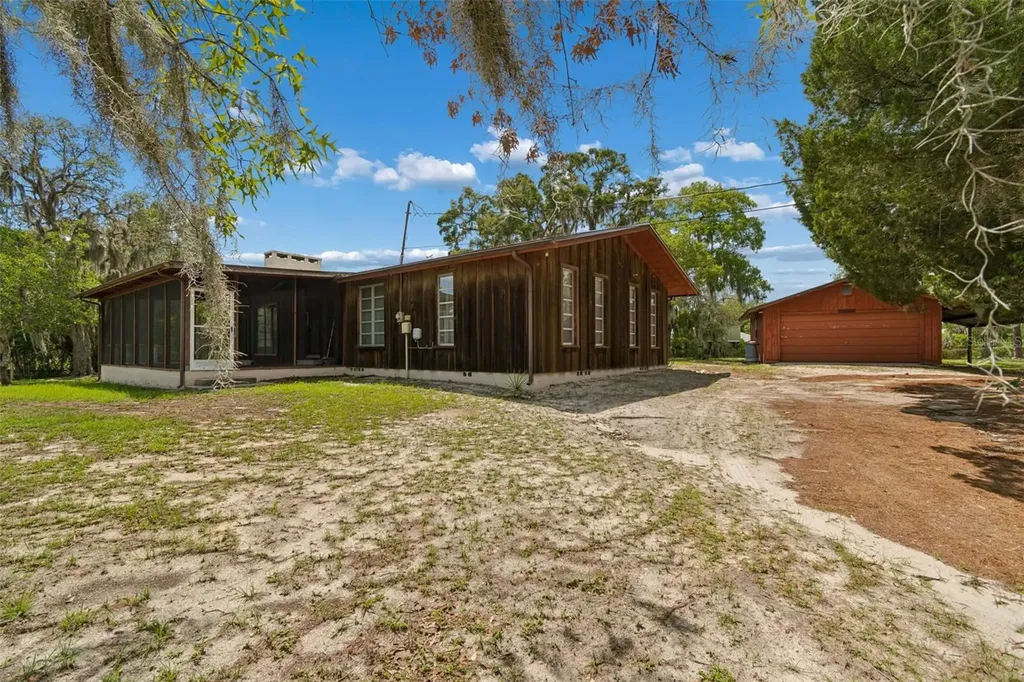 9400 Indale Drive New Port Richey FL 34654
