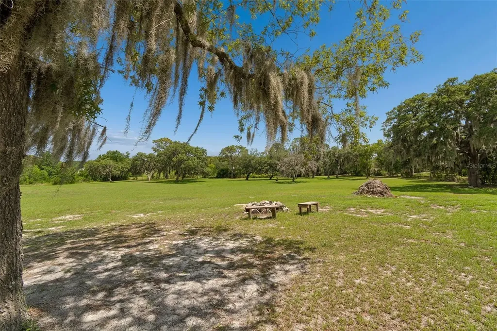 9400 Indale Drive New Port Richey FL 34654