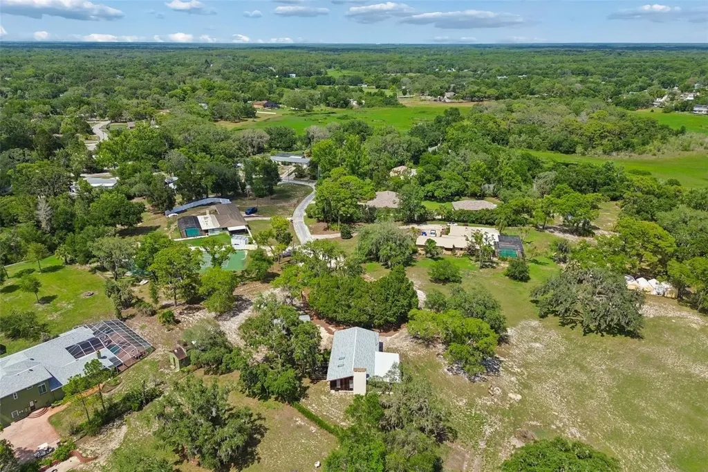 9400 Indale Drive New Port Richey FL 34654