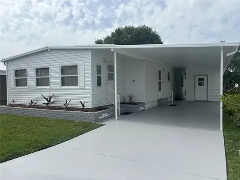 808 53rd Avenue E Bradenton FL 34203