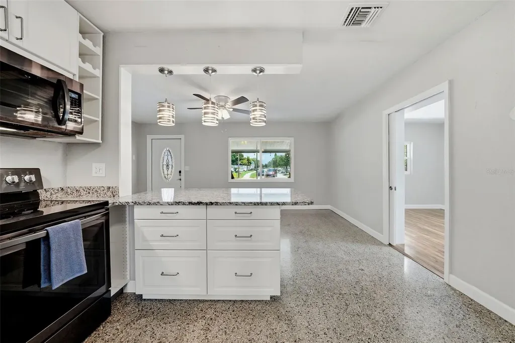 7750 70th Street N Pinellas Park FL 33781