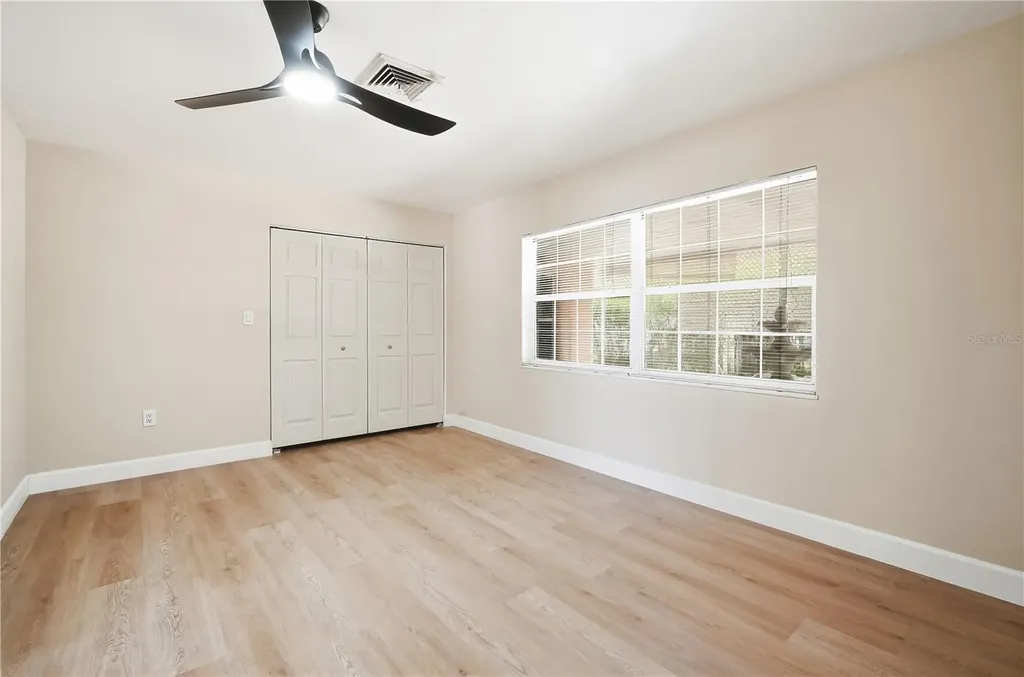 6121 Whiteway Drive Tampa FL 33617