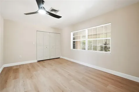 6121 Whiteway Drive Tampa FL 33617