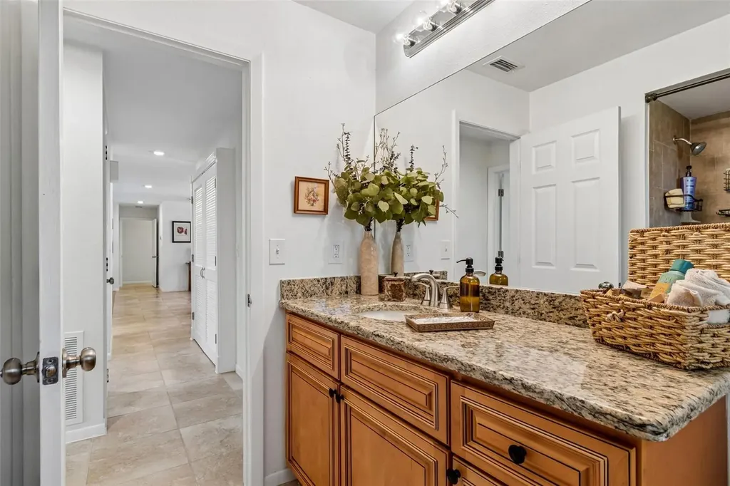 3034 Enisglen Drive Palm Harbor FL 34683