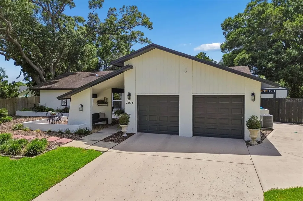 3034 Enisglen Drive Palm Harbor FL 34683