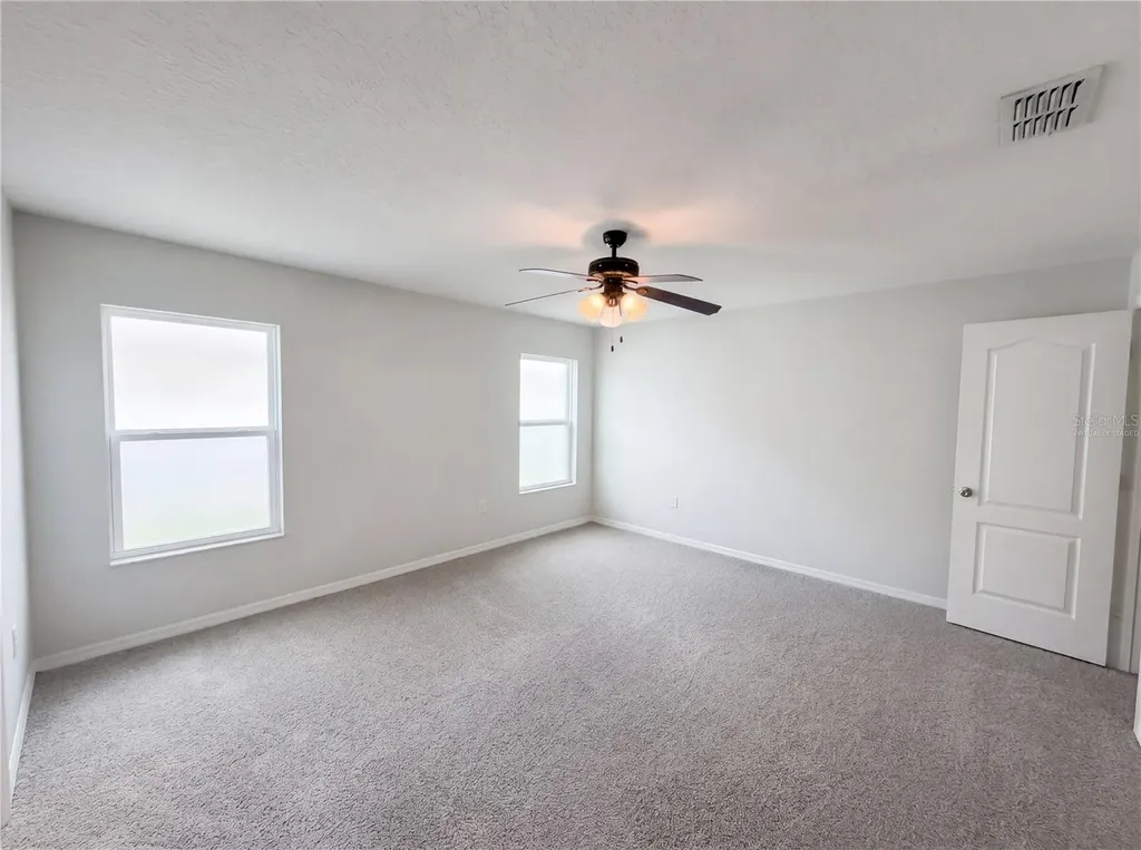 4272 Moon Shadow Loop Mulberry FL 33860