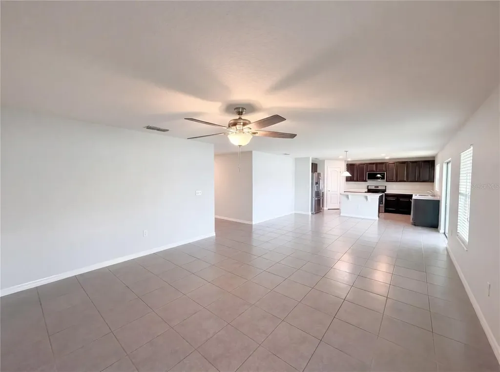 4272 Moon Shadow Loop Mulberry FL 33860