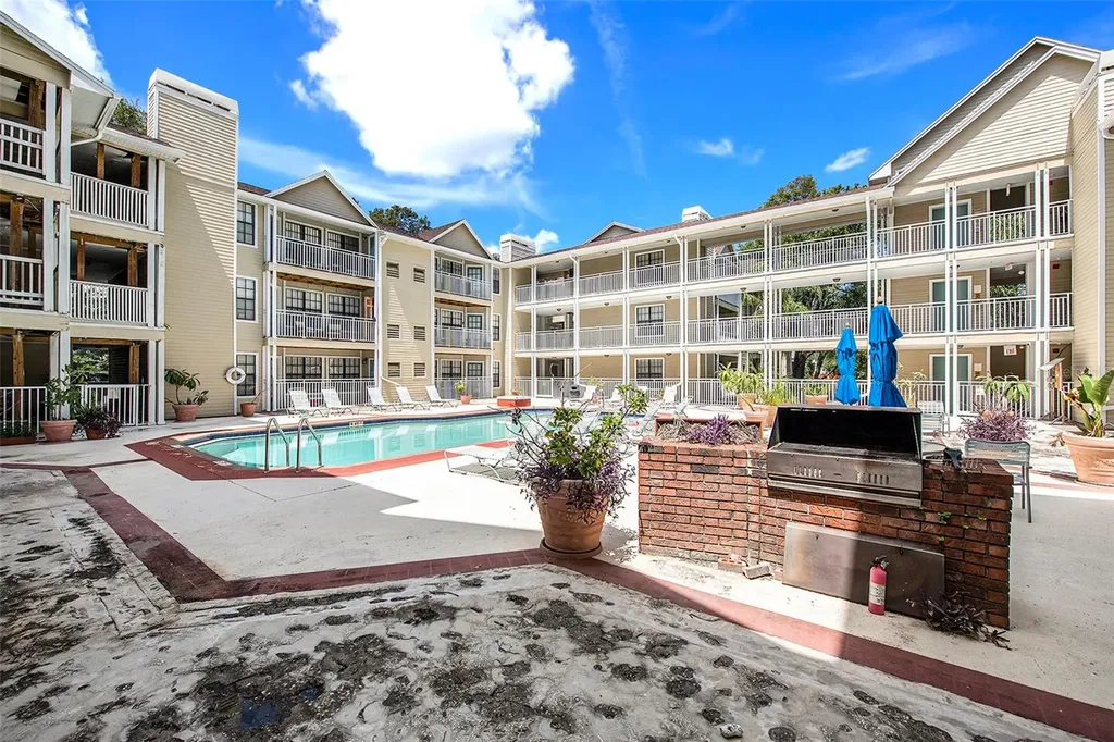 1000 W Horatio Street Tampa FL 33606