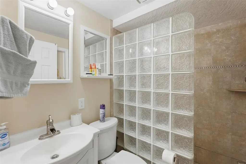12094 106th Street Largo FL 33773