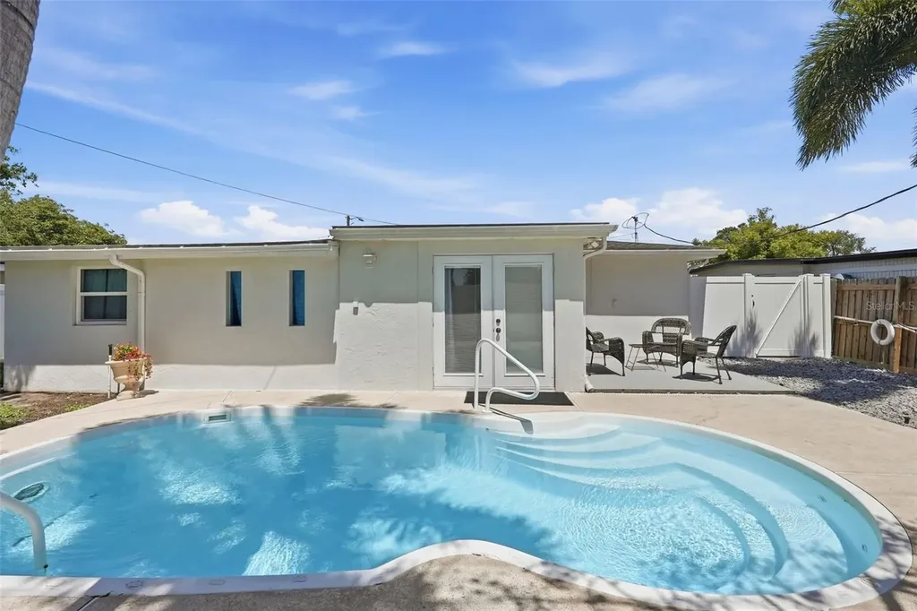12094 106th Street Largo FL 33773