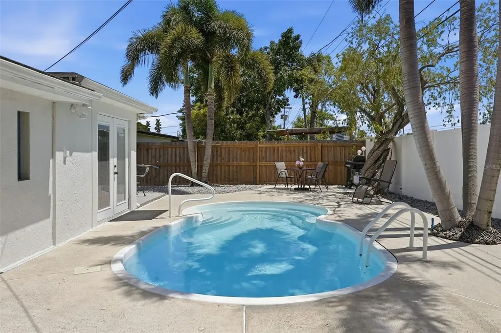 12094 106th Street Largo FL 33773