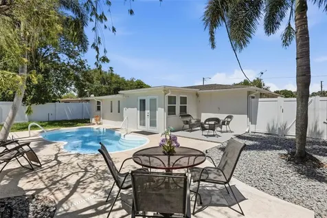 12094 106th Street Largo FL 33773