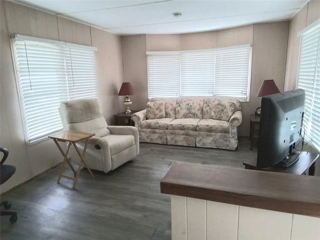 903 Mark Road Leesburg FL 34748