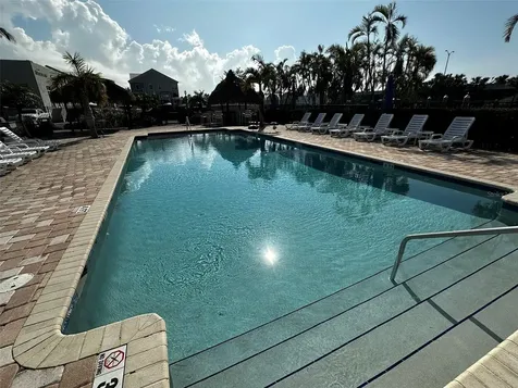 6072 Moorings Drive S St Petersburg FL 33712