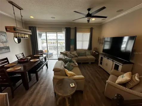 6072 Moorings Drive S St Petersburg FL 33712