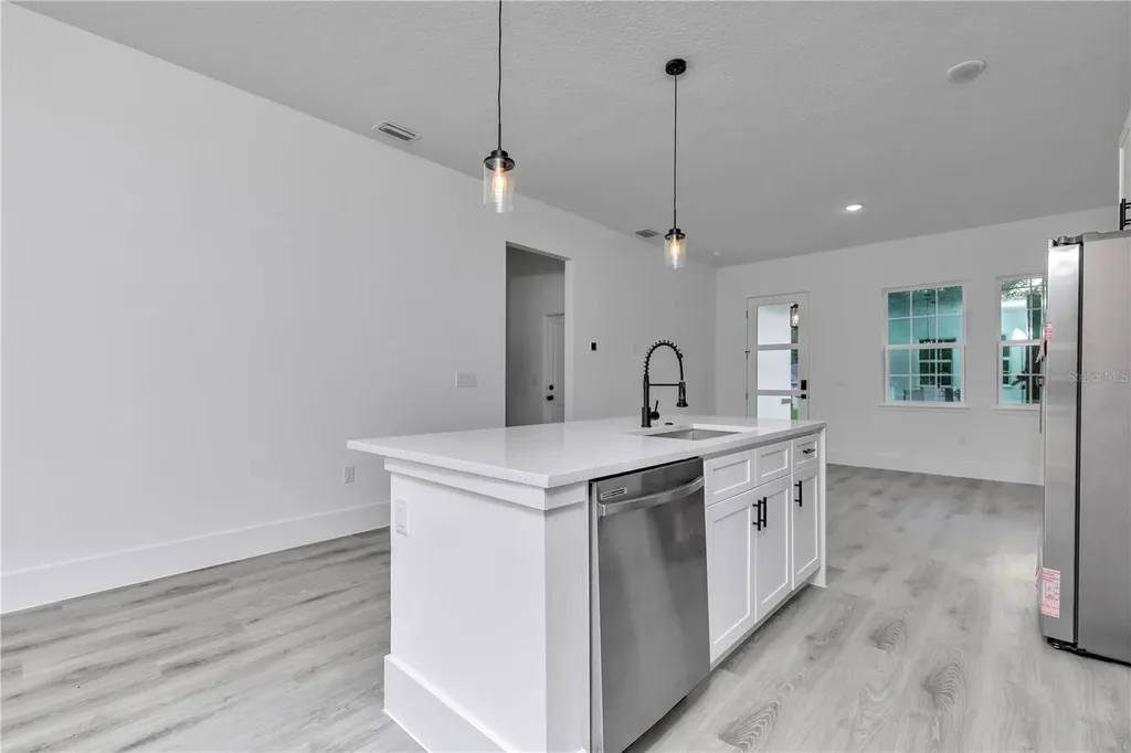 9879 N Caravel Terrace Dunnellon FL 34434