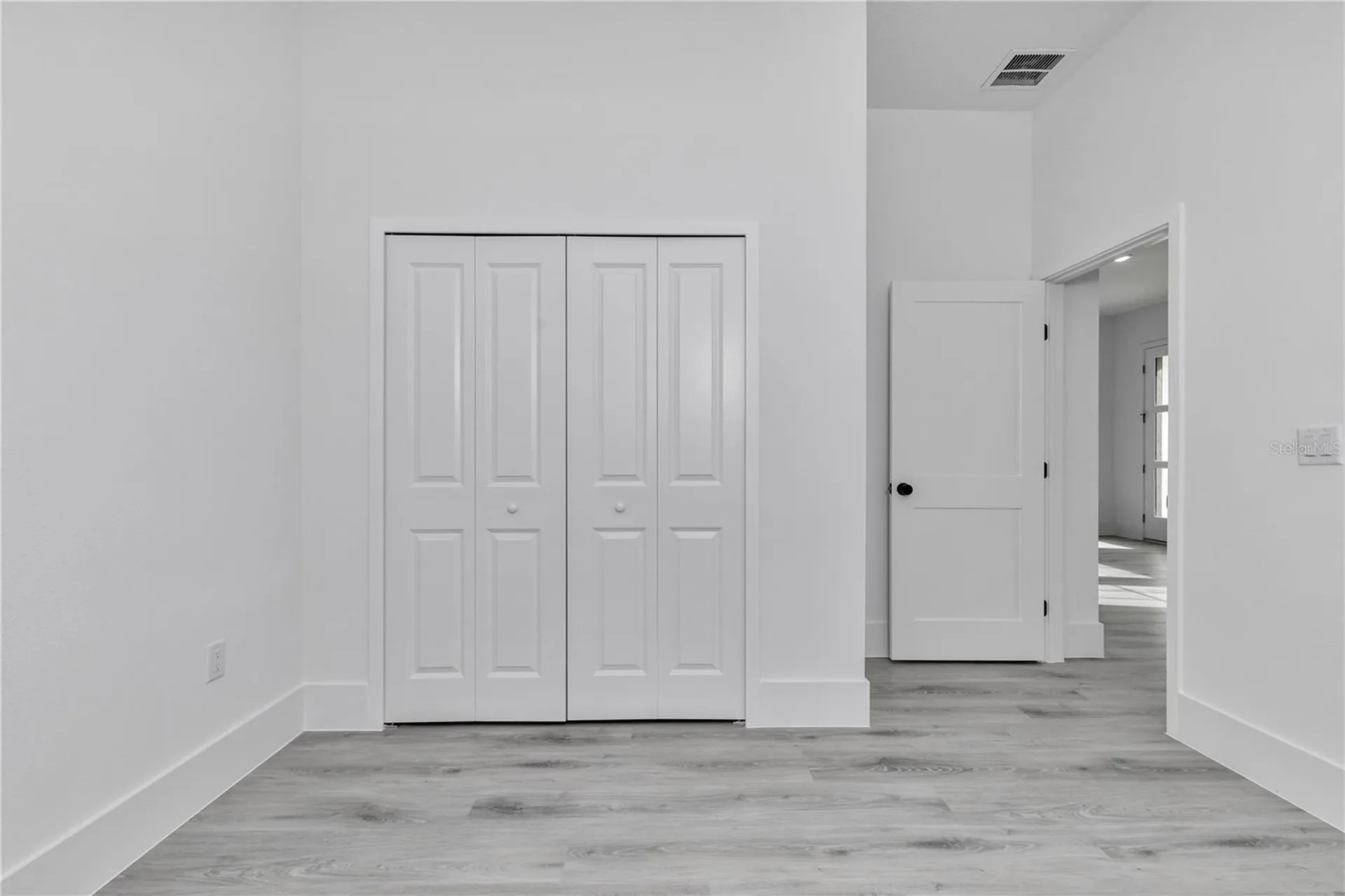 9879 N Caravel Terrace Dunnellon FL 34434