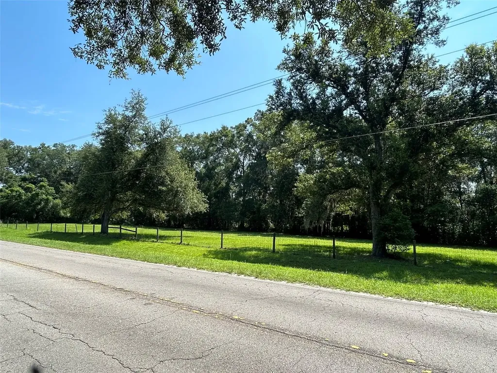 1119 SW 143rd Street Newberry FL 32669