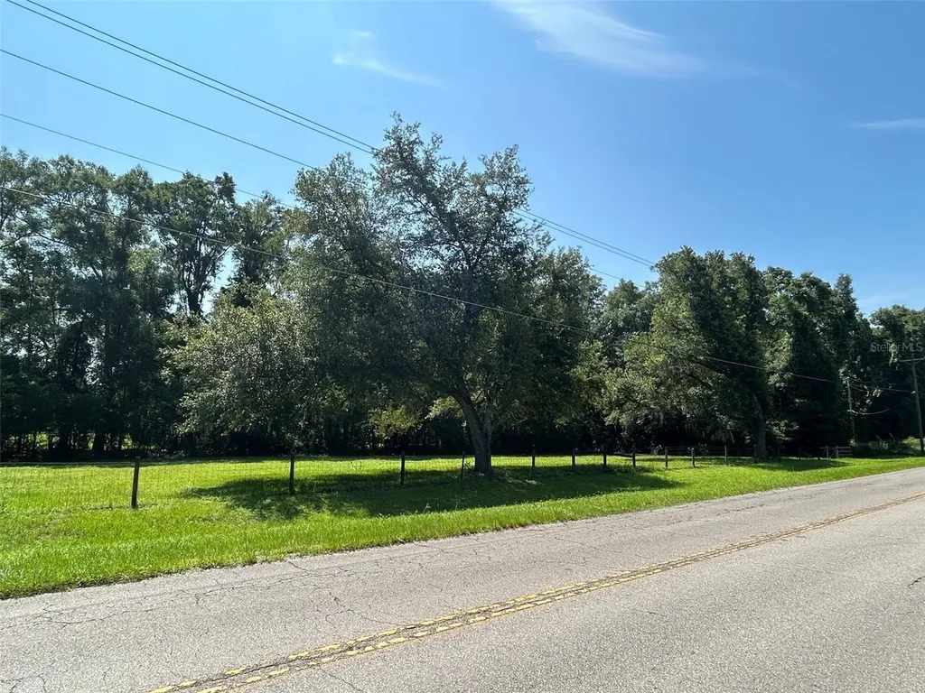 1119 SW 143rd Street Newberry FL 32669