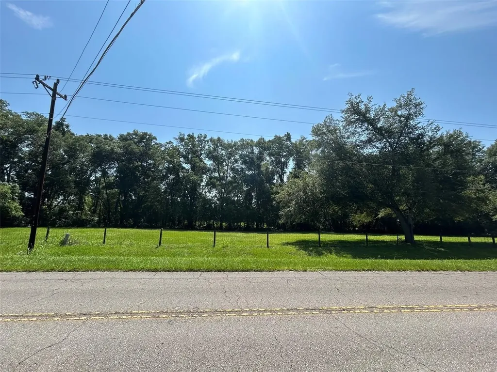 1119 SW 143rd Street Newberry FL 32669