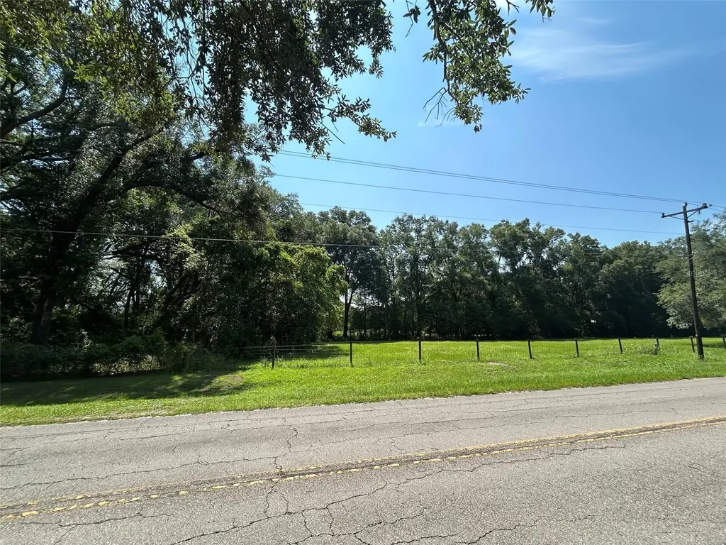 1119 SW 143rd Street Newberry FL 32669