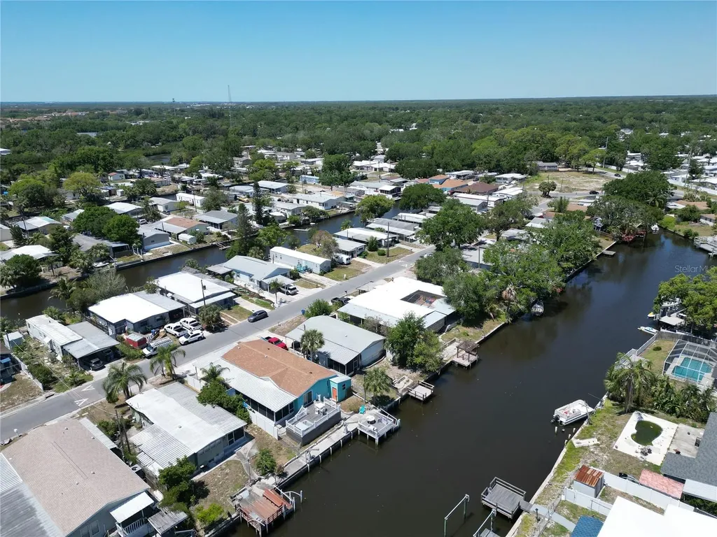5812 Liverpool Drive Tampa FL 33615
