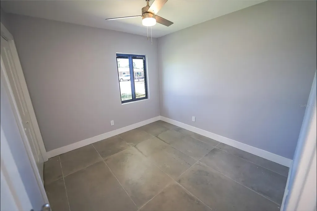 5812 Liverpool Drive Tampa FL 33615