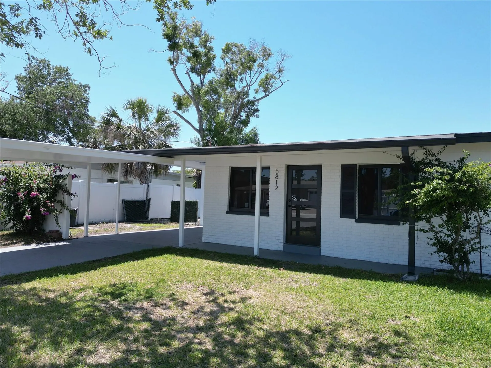5812 Liverpool Drive Tampa FL 33615
