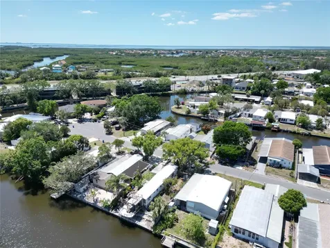 5812 Liverpool Drive Tampa FL 33615
