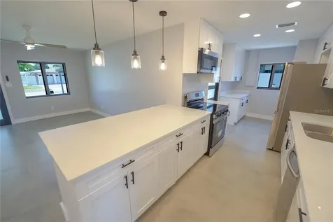 5812 Liverpool Drive Tampa FL 33615