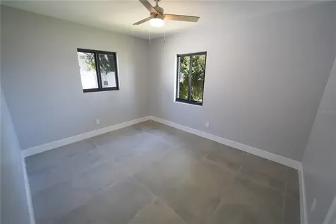 5812 Liverpool Drive Tampa FL 33615