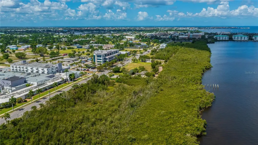 806 E Marion Avenue Punta Gorda FL 33950