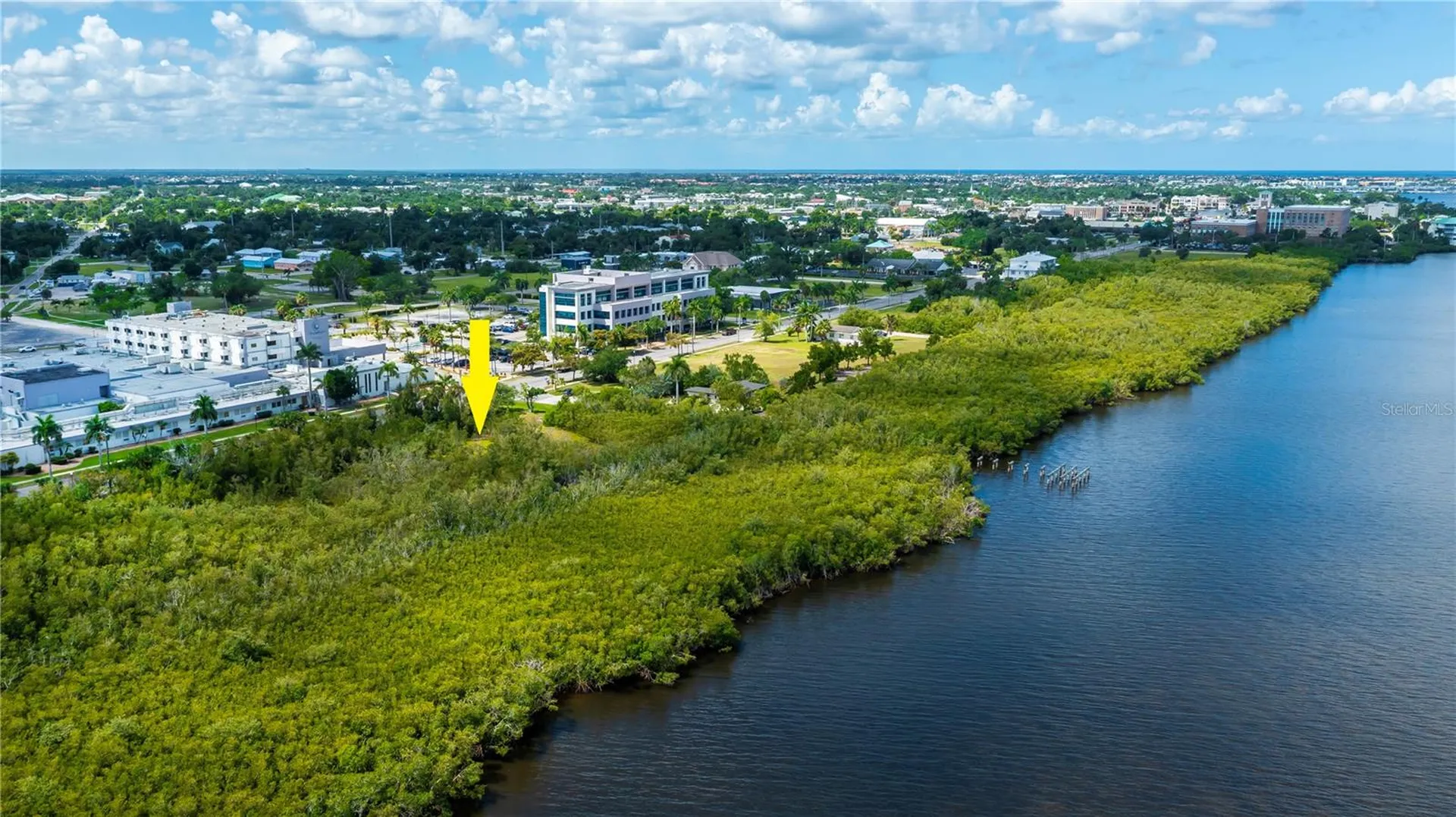 806 E Marion Avenue Punta Gorda FL 33950