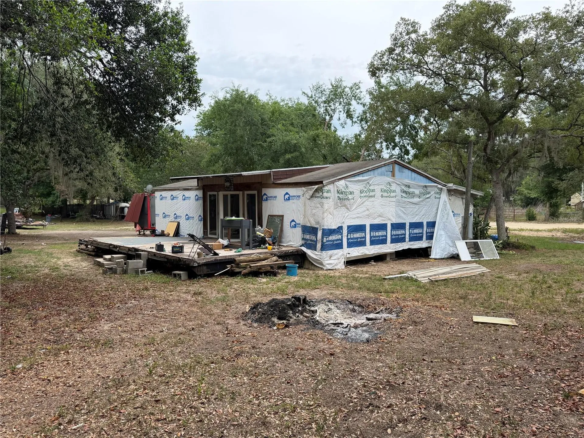 16100 SE 253rd Court Umatilla FL 32784