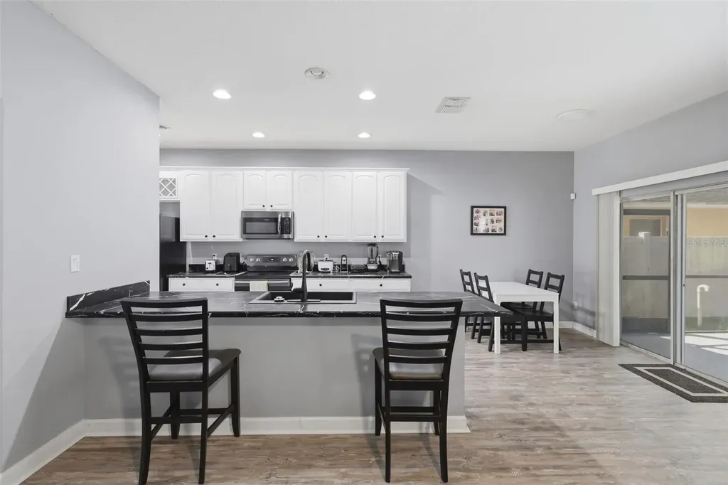 18124 Saxony Lane Orlando FL 32820
