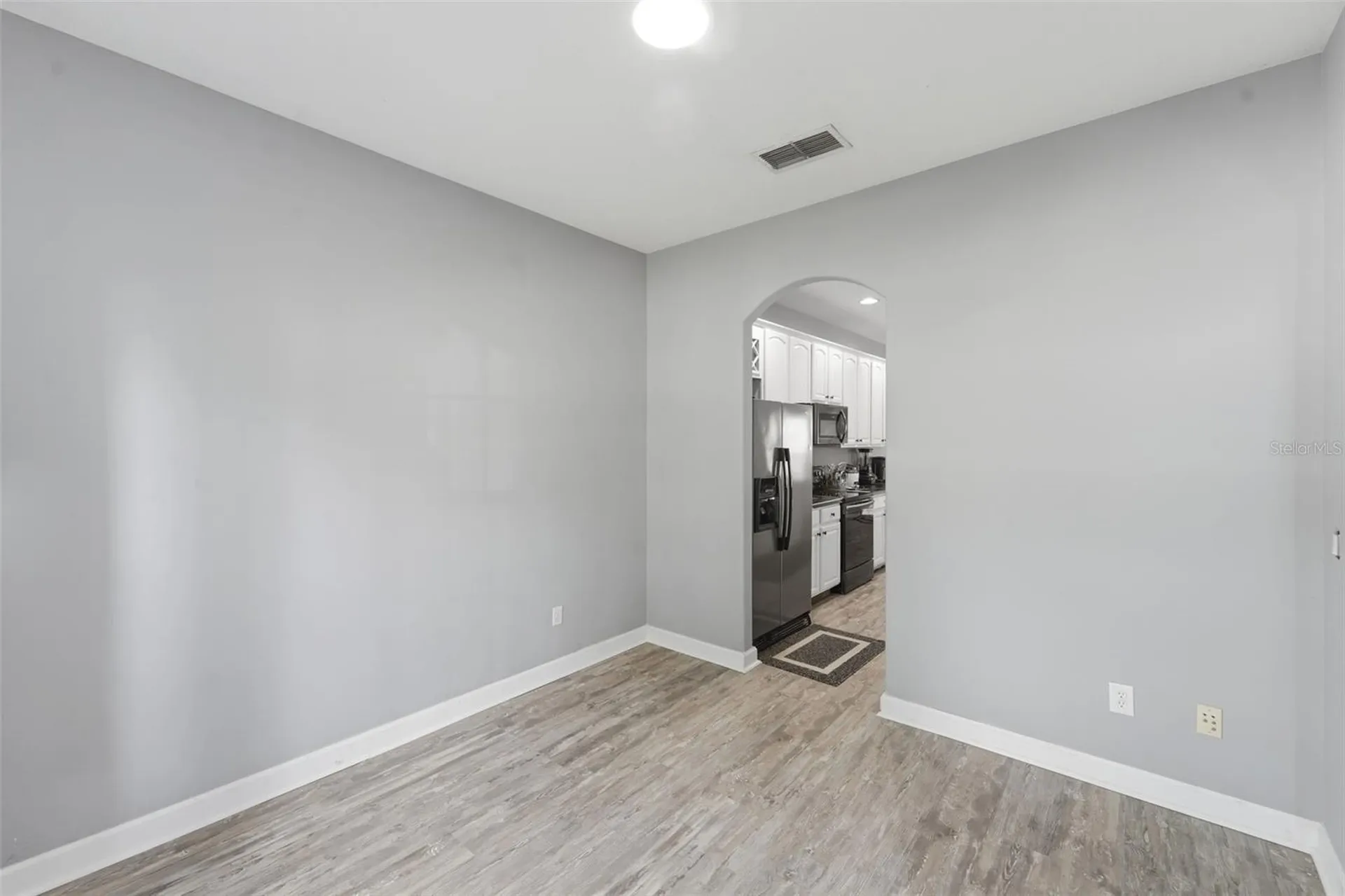 18124 Saxony Lane Orlando FL 32820
