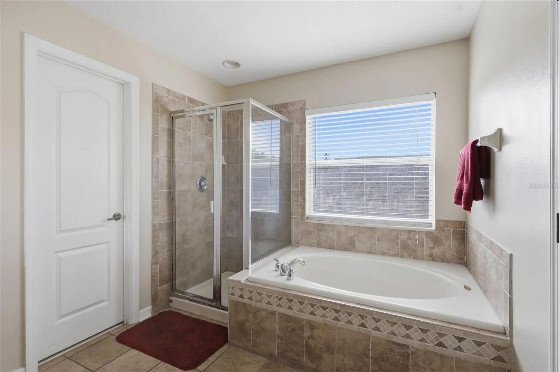 18124 Saxony Lane Orlando FL 32820