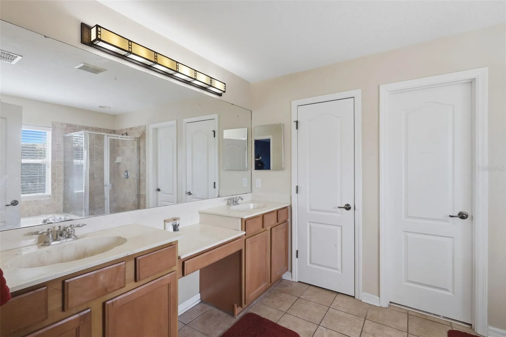 18124 Saxony Lane Orlando FL 32820
