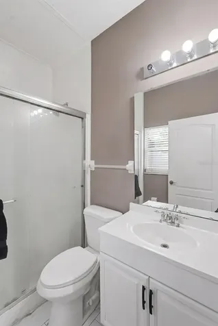 18124 Saxony Lane Orlando FL 32820