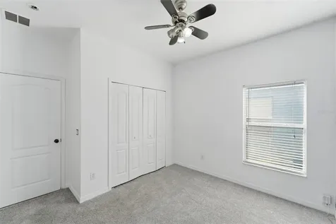 18124 Saxony Lane Orlando FL 32820