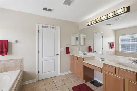 18124 Saxony Lane Orlando FL 32820
