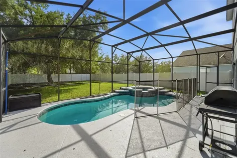 18124 Saxony Lane Orlando FL 32820