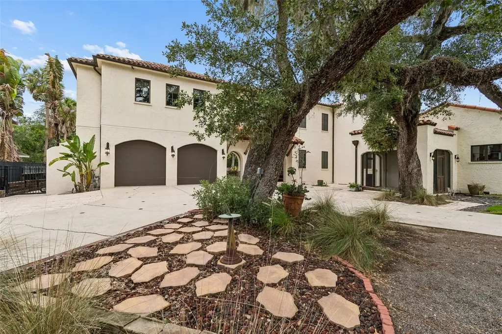 2603 S Parkview Street Tampa FL 33629